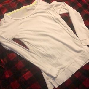American eagle long sleeves T-shirt